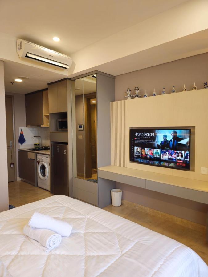 Studio Sea View Apartment At Gold Coast Pik By Mysweethome Джакарта Экстерьер фото