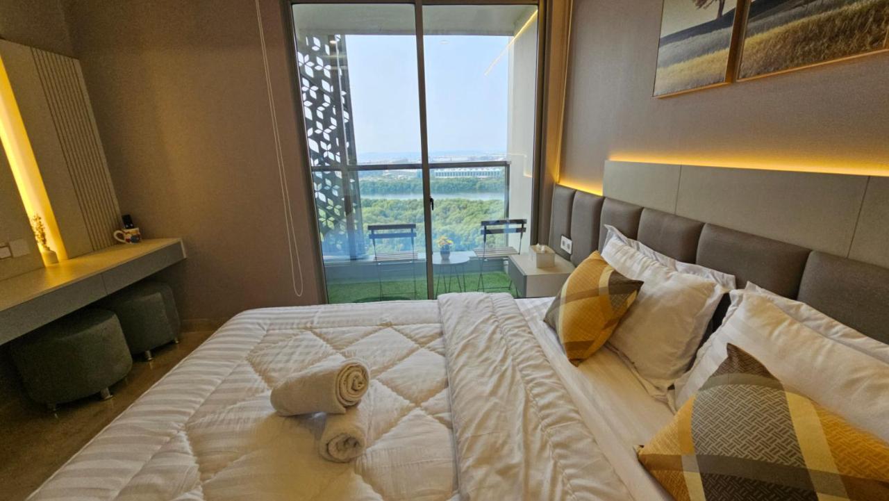 Studio Sea View Apartment At Gold Coast Pik By Mysweethome Джакарта Экстерьер фото