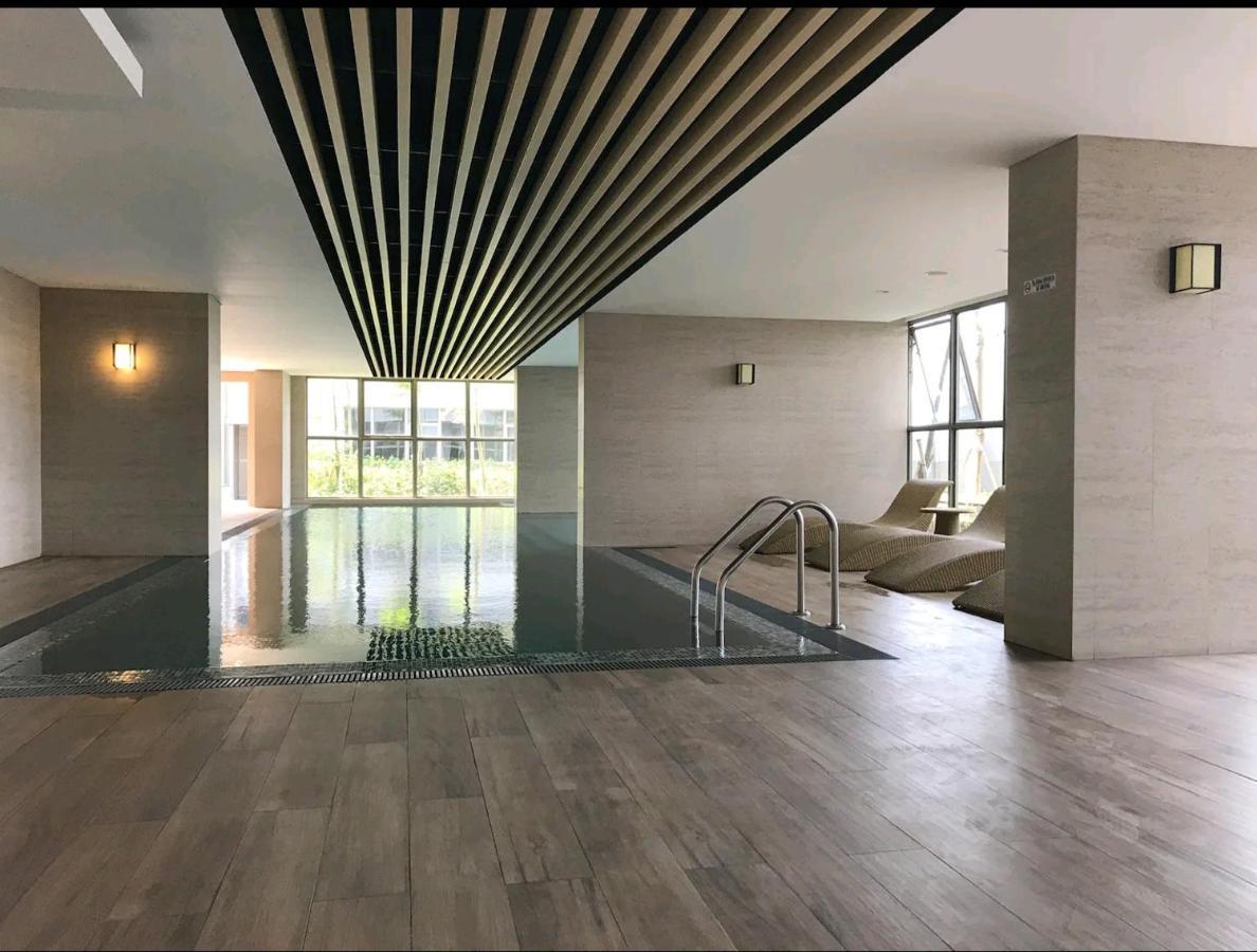 Studio Sea View Apartment At Gold Coast Pik By Mysweethome Джакарта Экстерьер фото