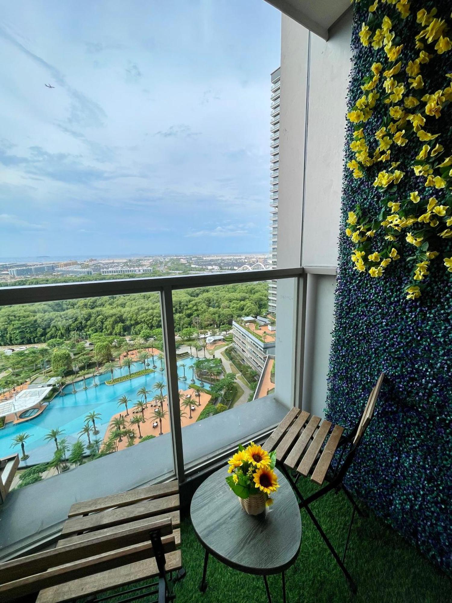 Studio Sea View Apartment At Gold Coast Pik By Mysweethome Джакарта Экстерьер фото