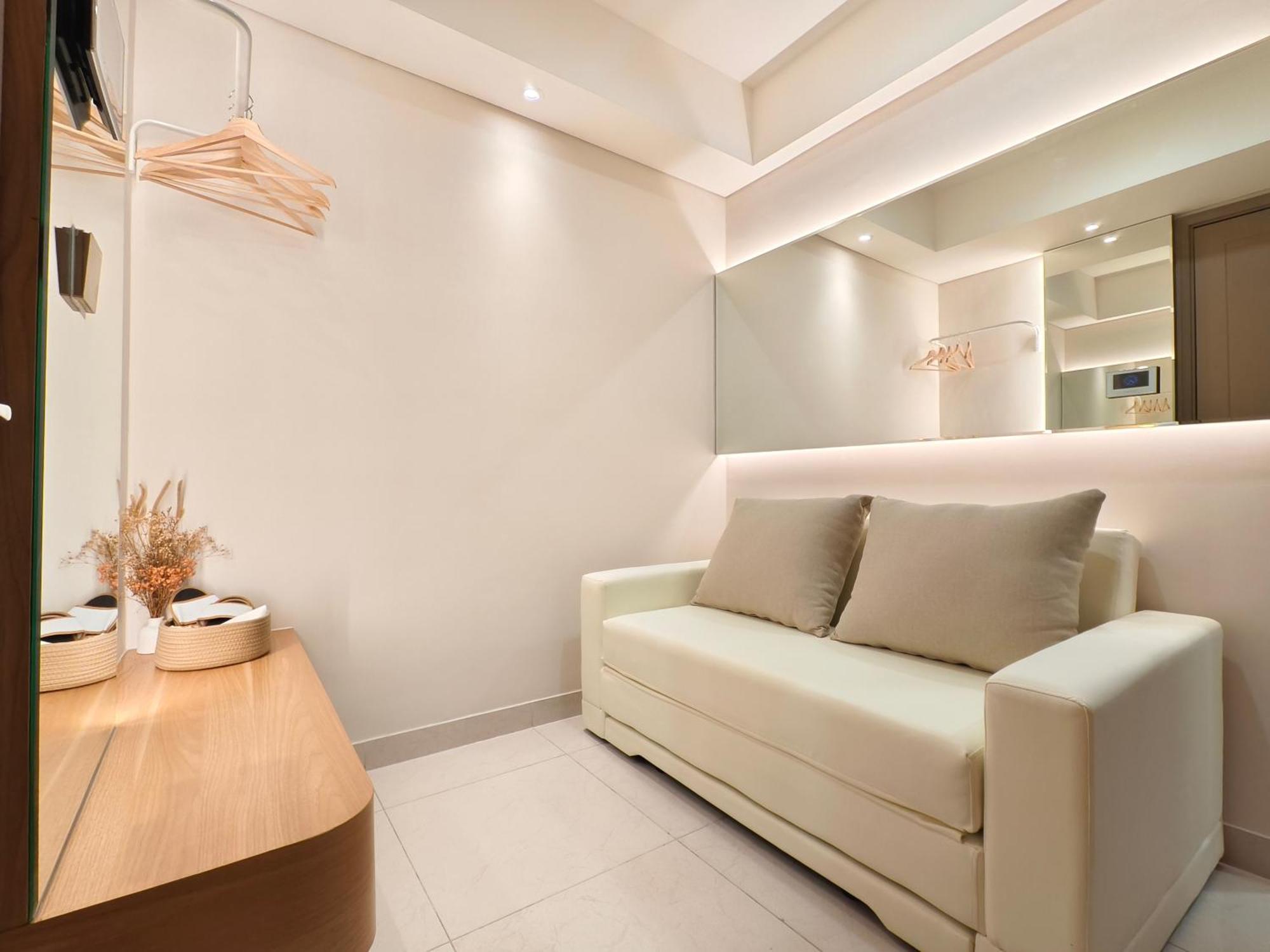 Studio Sea View Apartment At Gold Coast Pik By Mysweethome Джакарта Экстерьер фото